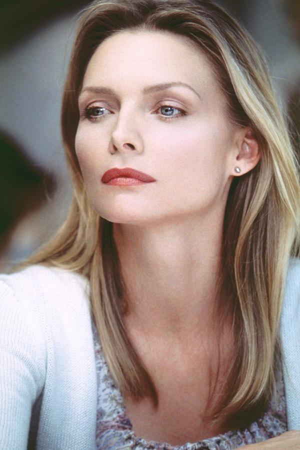 Michelle Pfeiffer.jpg